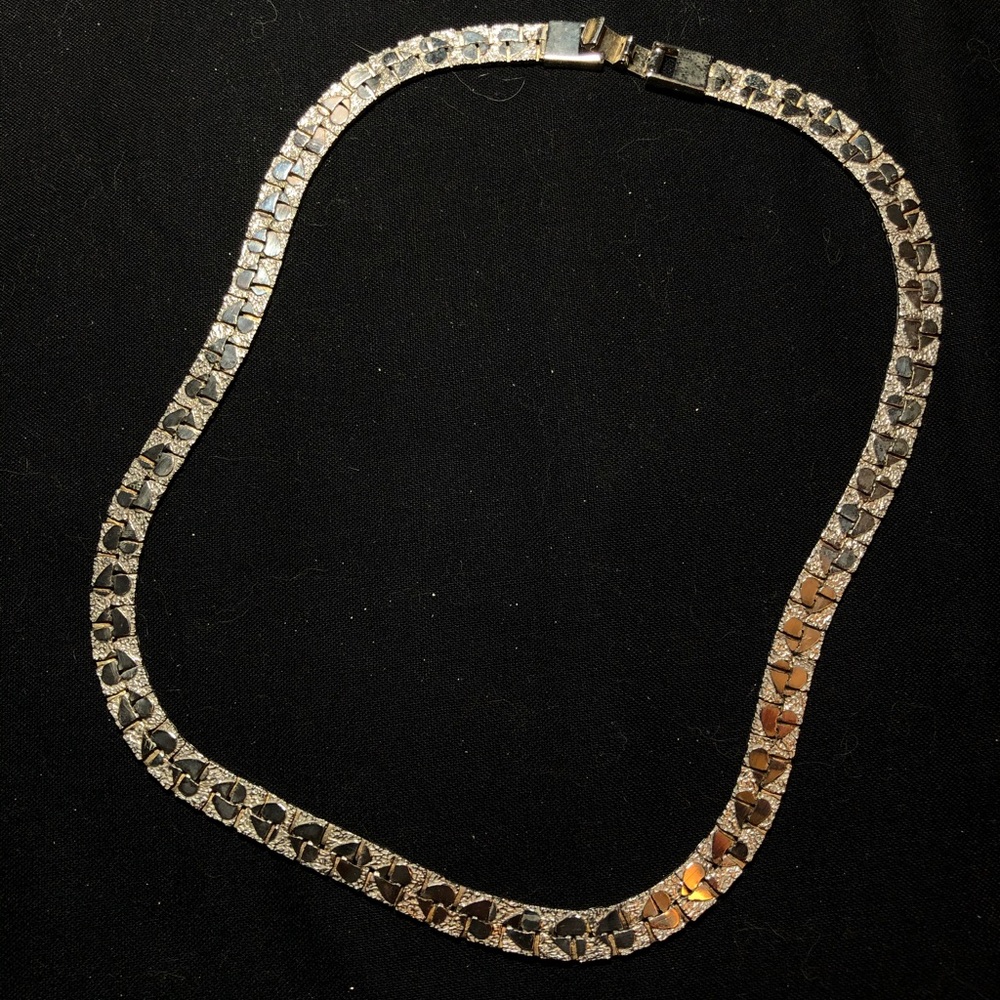 Silver plated chain with hearts